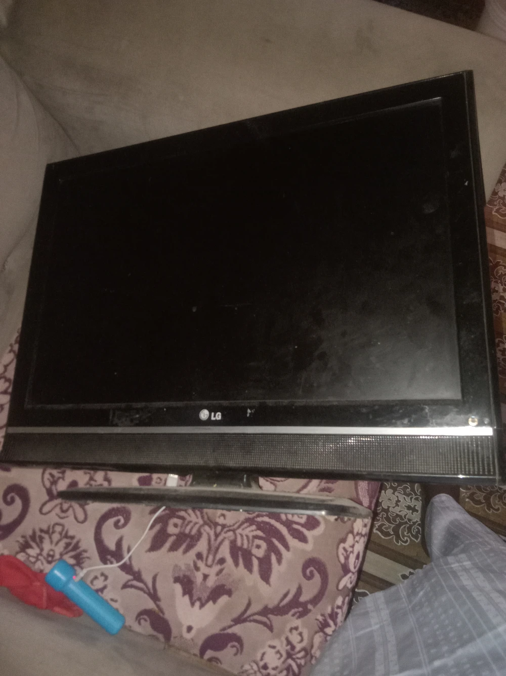 LG