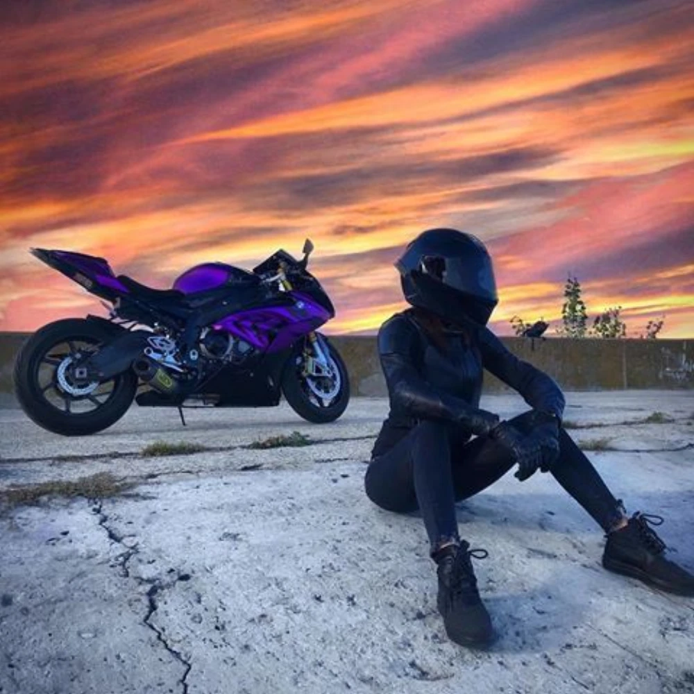 foto moto)