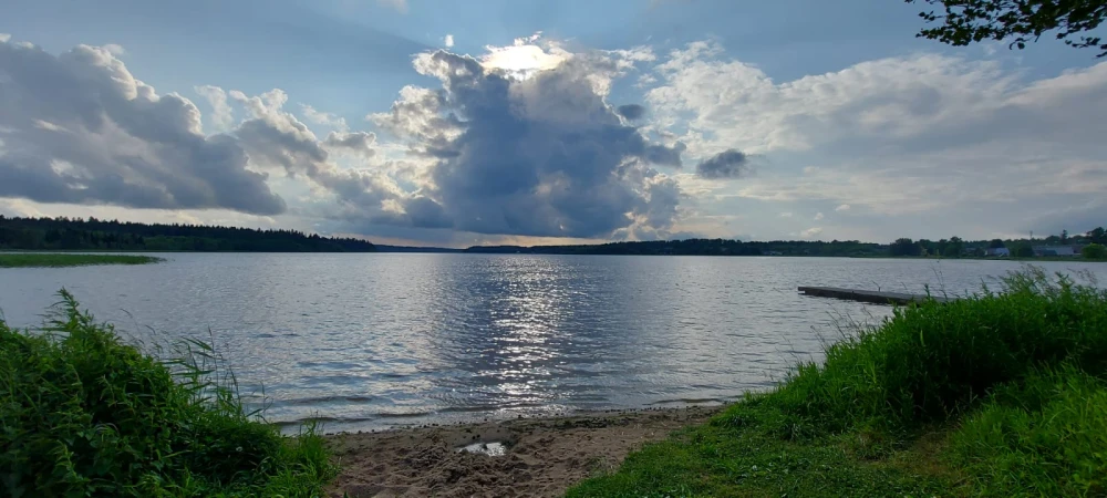 lake18