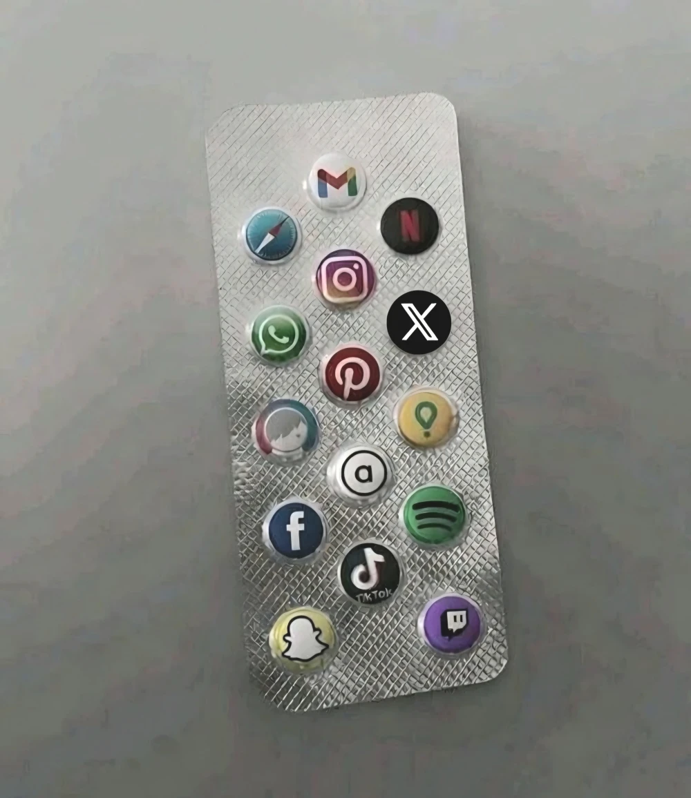 Social Media Pills